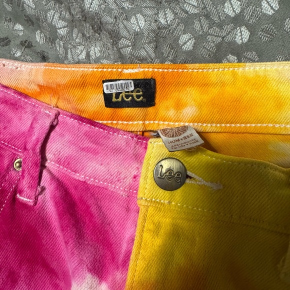 Lee Tie-Dye Flared Jeans - Picture 5 of 5